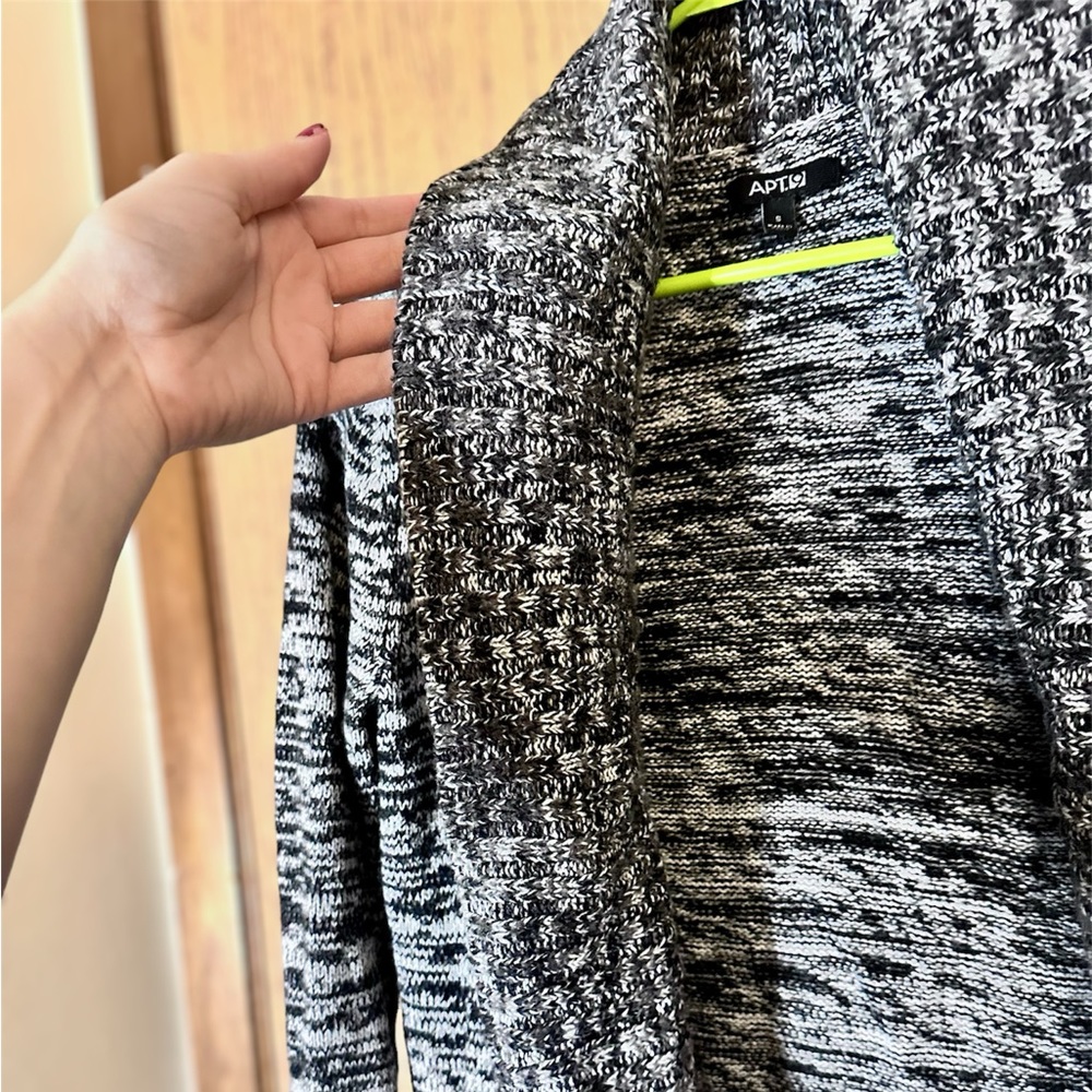 Apt 9- Back and Gray cardigan. Size -Small.